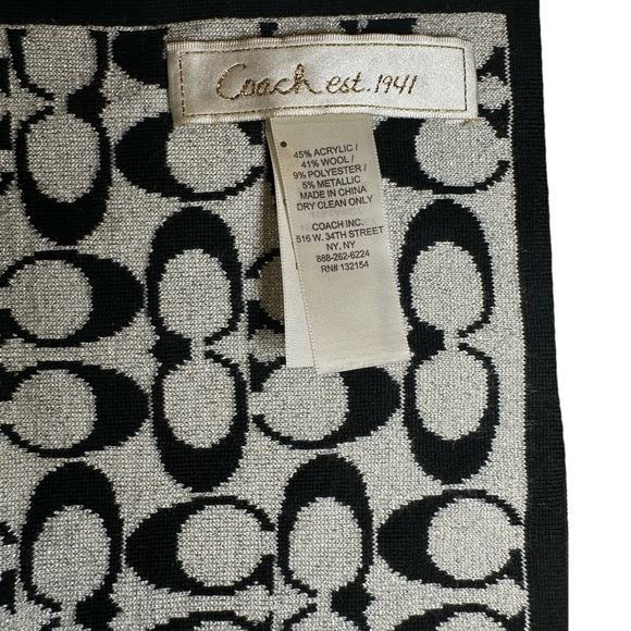 Coach Signature Reversible Scarf Black Silver Sparkle - Picture 4 of 6